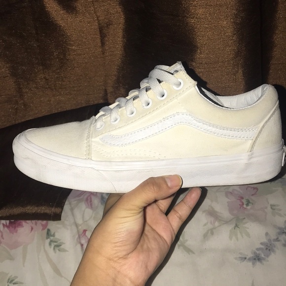 White low top Vans - Picture 1 of 2